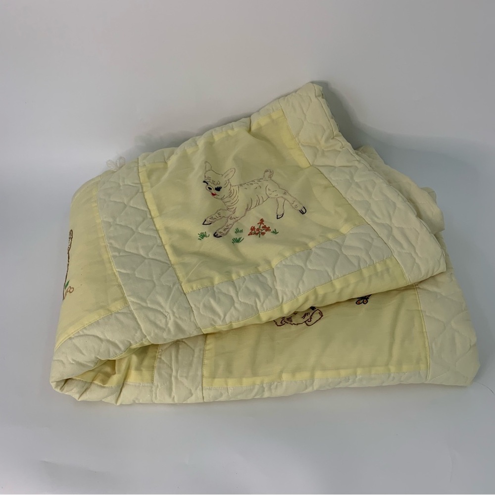 Vintage Quilted Embroidered Baby Blanket Yellow animals nursery - Picture 2 of 10